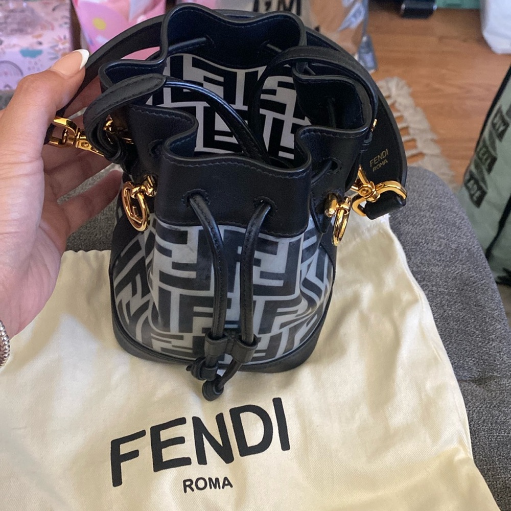 Fendi 2018 Mon Tresor Mini Bucket Bag Authentic